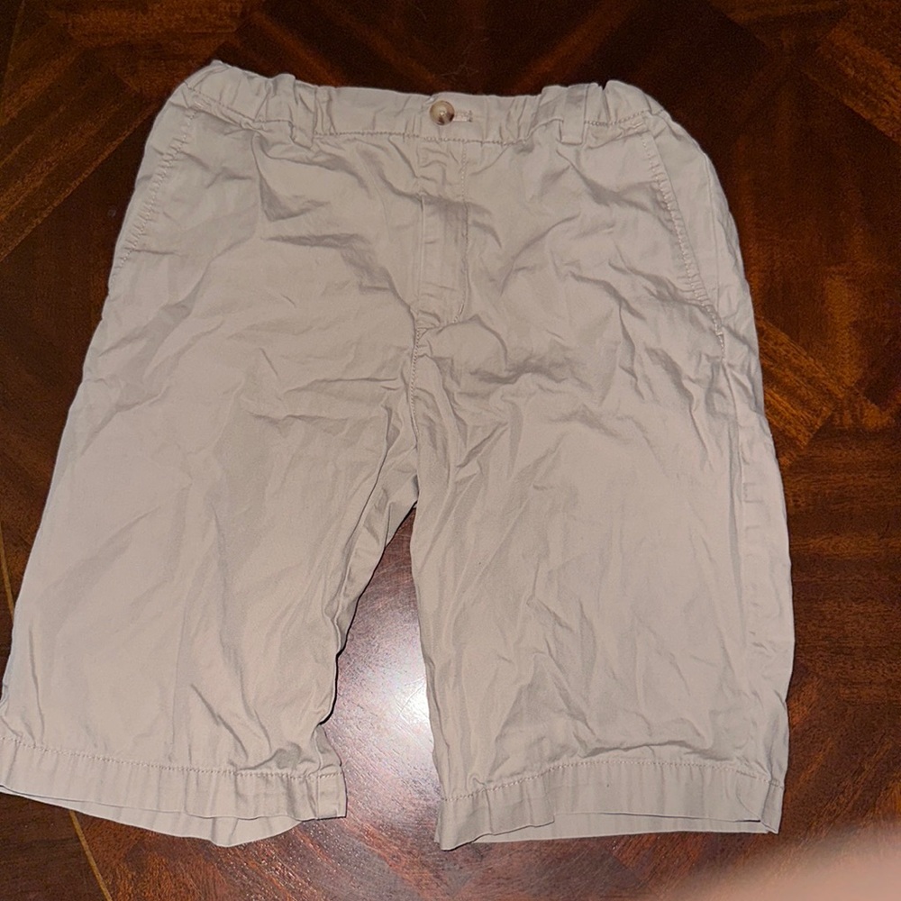 Stretchy waistband vineyard vines shorts khaki